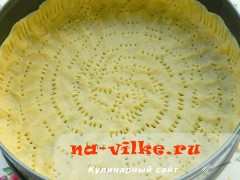 pirog-s-marcipanovoy-nachinkoy-06