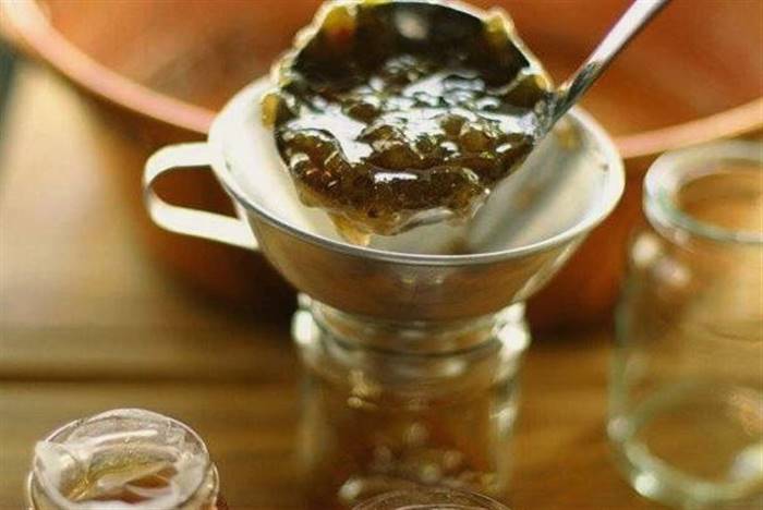 Царське варення з аґрусу смарагдове